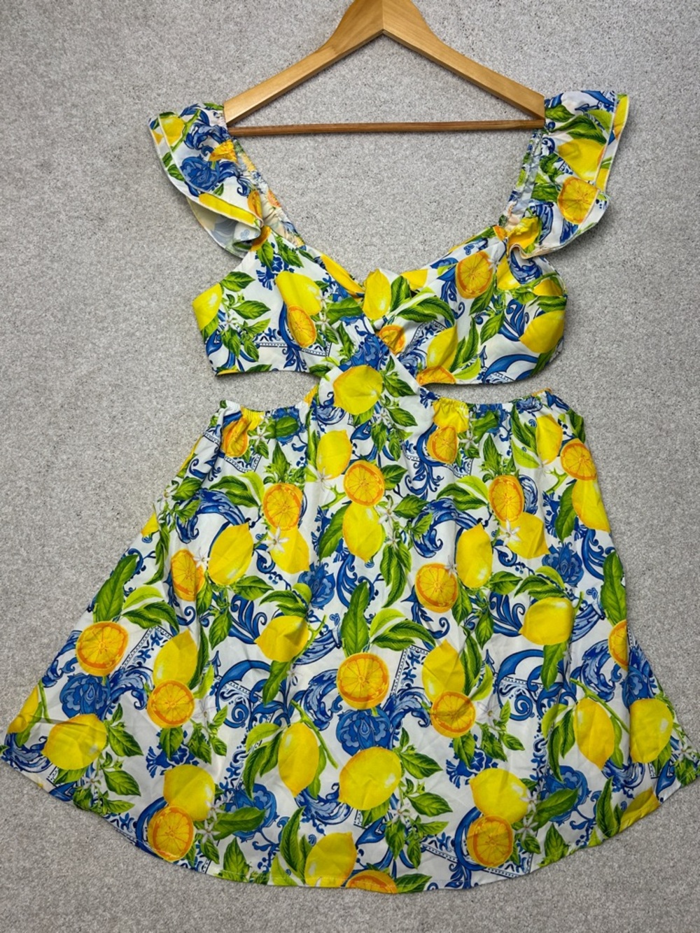 SHEIN Summer Lemon Print Cutout Sundress - White & Yellow - Picture 3 of 3